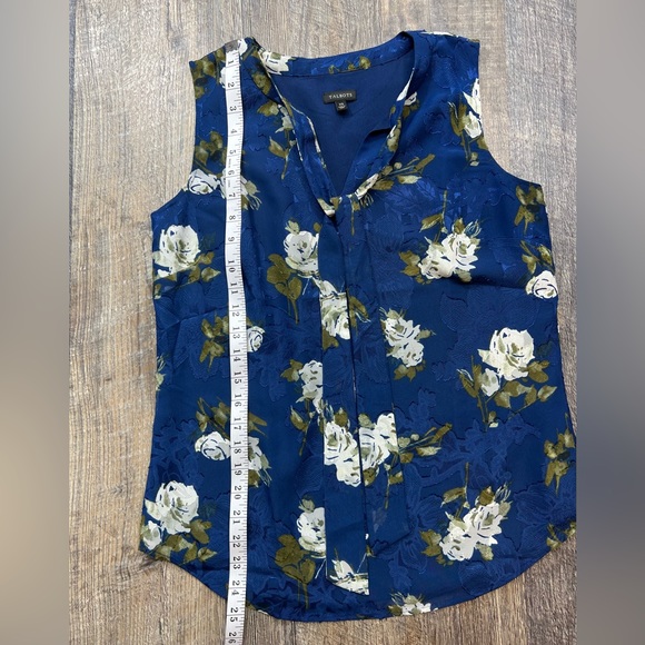 Talbot Navy Floral Sleeveless Tie Neck Blouse Size XS - Picture 6 of 10